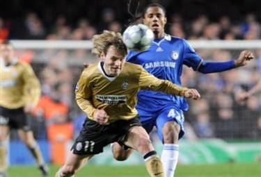 nedved_chelsea_R375x255_09mar09