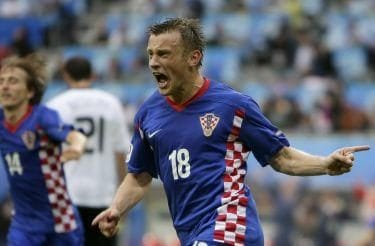 olic_R375x255_04dic08