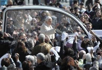 papa-benedetto-xvi-pontefice-ratzinger