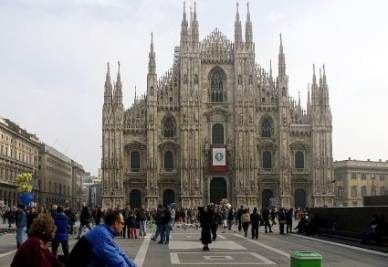 piazza-duomo-r400