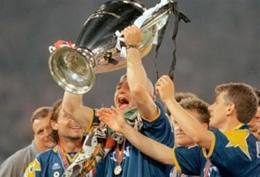 ravanelli_champions_R375x255_17gen09