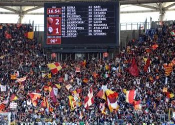 roma_tifosi_sorpasso_R375x255_12apr10