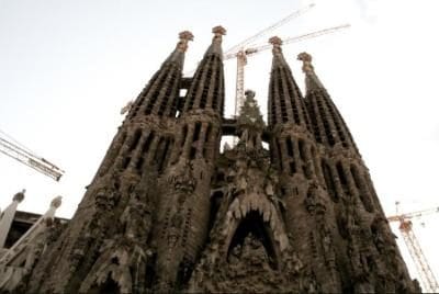 sagrada_familia_facciata_altoR400