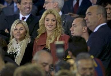 shakira_stadio_R400_22apr11