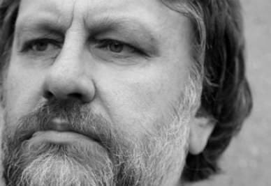 zizek_ppianoR400