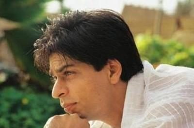 Bollywood_Shah-Rukh-KhanR400