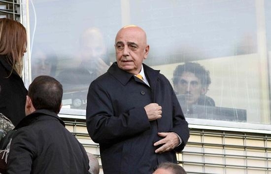 galliani_milan_tribunaR400