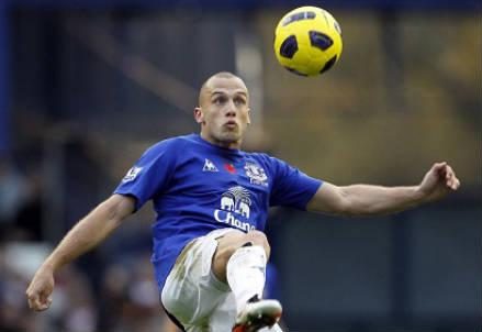 heitinga_everton