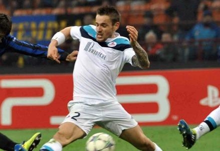 mathieu_debuchy_r400