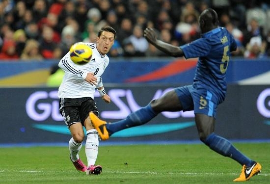 ozil_sakho