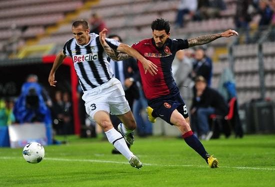 pinilla_cagliari_juventusR400