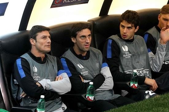 zanetti_milito_ranocchia_panchina