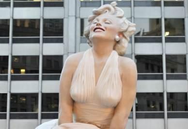 Marylin_Monroe_StatuaR400