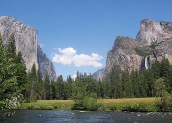 parco_yosemite_wikipedia_2018