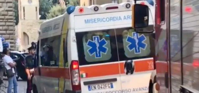 AREZZO TRAGEDIA ARCHIVIO DI STATO MORTI SOFFOCATI 2 DIPENDENTI