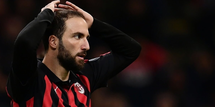 Milan, Gonzalo Higuain, foto da Lapresse