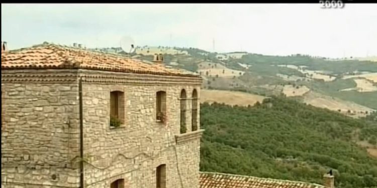 Guardia Perticara, Il borgo dei borghi