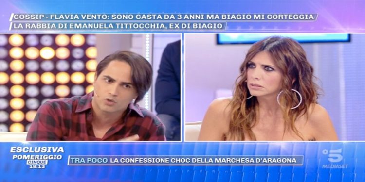 Emanuela Tittocchia contro Biagio D'Anelli a Pomeriggio 5