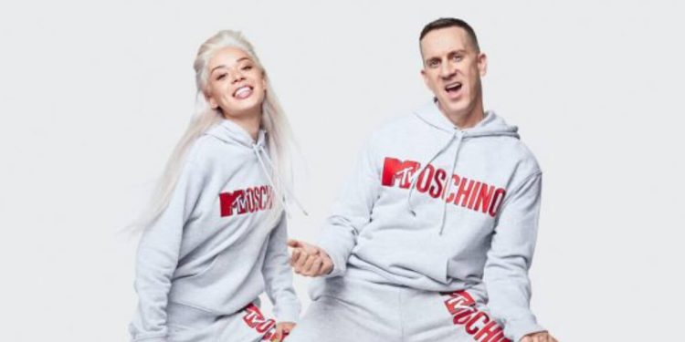 Moschino X H&M, la collezione col logo di MTV