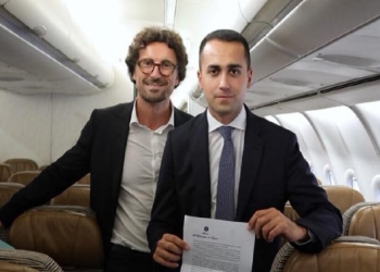 M5s, Danilo Toninelli e Luigi Di Maio (Facebook)