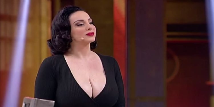 Francesca Giuliano, pin up di Avanti un Altro