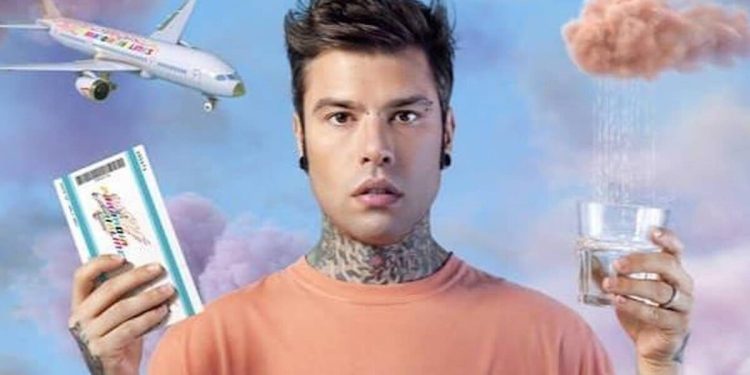 “Paranoia Airlines” è il nuovo album di Fedez