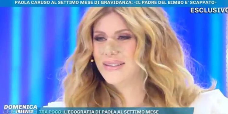 Paola Caruso (Domenica Live)