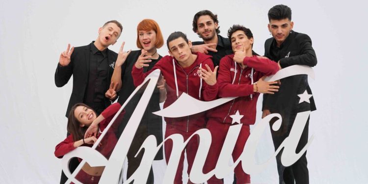 Amici 18