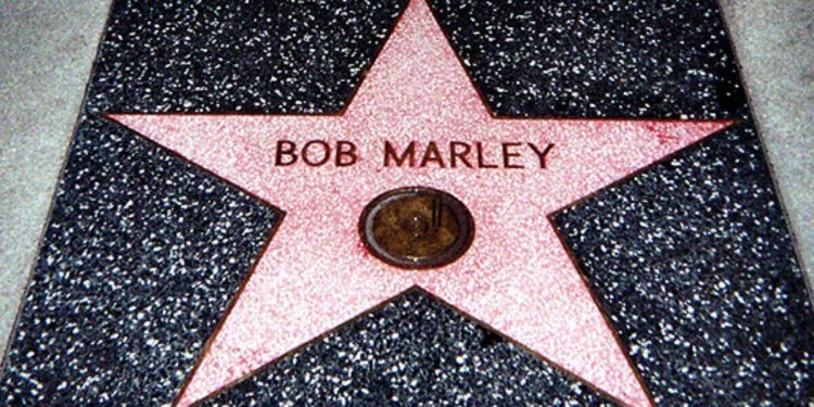 La stella dedicata a Bob Marley sulla Walk of Fame a Hollywood (da Wikipedia)