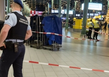 Aeroporto di Amsterdam, foto da Twitter