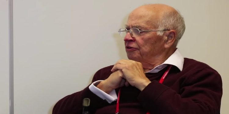 Michael Atiyah morto