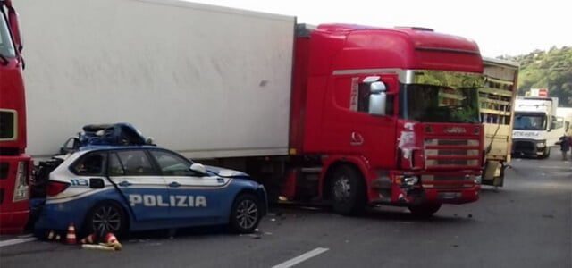 Incidente sulla Catania-Messina: 3 morti