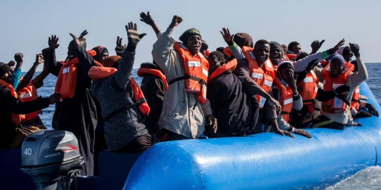 Migranti salvati