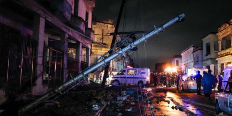 Cuba, tornado a L'Avana (foto da Twitter)