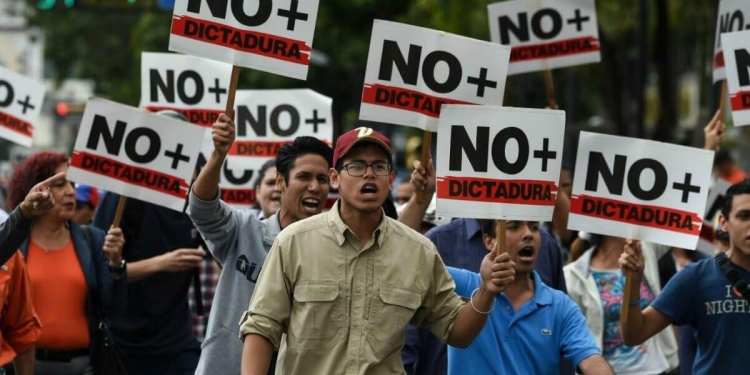 Proteste in Venezuela (Lapresse)