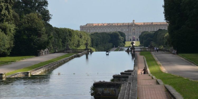 La Reggia di Caserta (Pixabay)