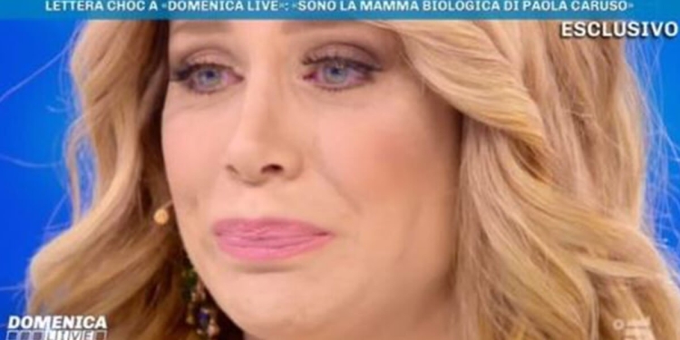 Paola Caruso in lacrime