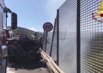 Incidente A19 nei pressi dello svincolo di Tremonzelli