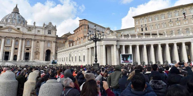 Vaticano, Piazza San Pietro