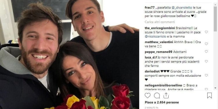 Francesca Costa con il figlio Zaniolo e De Devitis