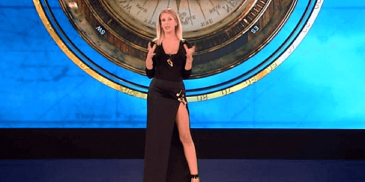 Alessia Marcuzzi, Isola dei Famosi 2019