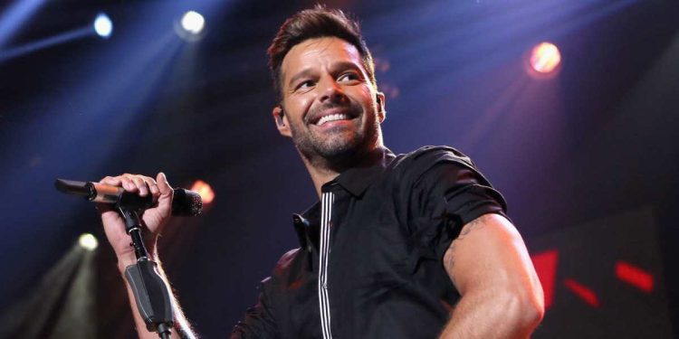 Ricky Martin è Direttore Artistico di “Amici 18”