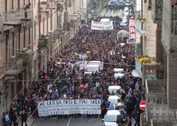 Corteo anarchici a Torino