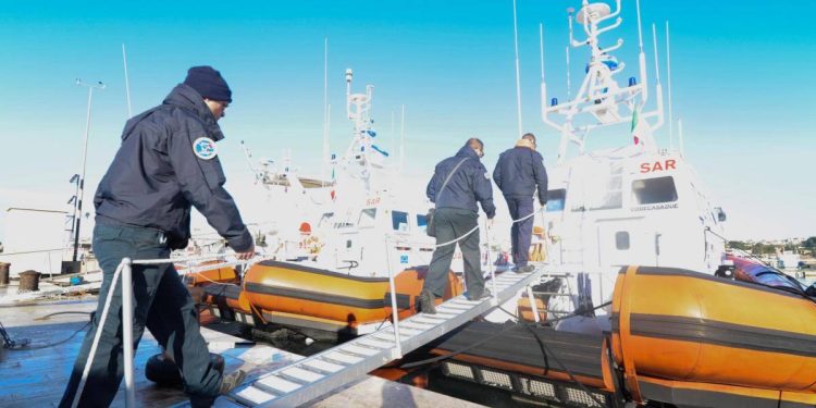 Sbarco migranti a Lampedusa