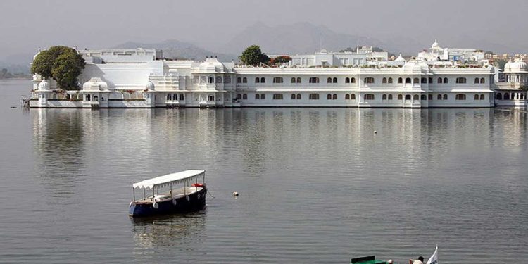 Il Lake Palace Hotel in India