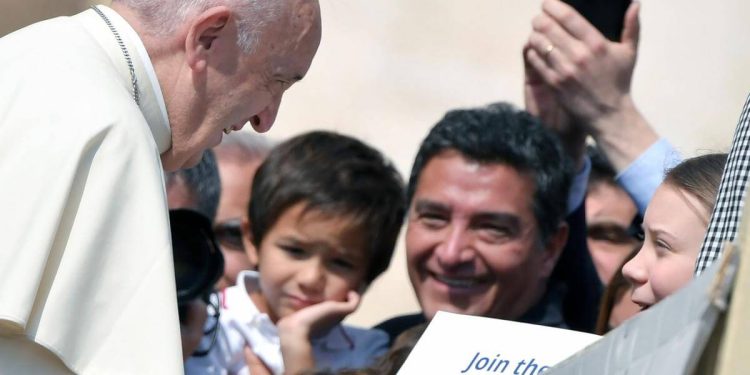 Papa incontra Greta in Vaticano