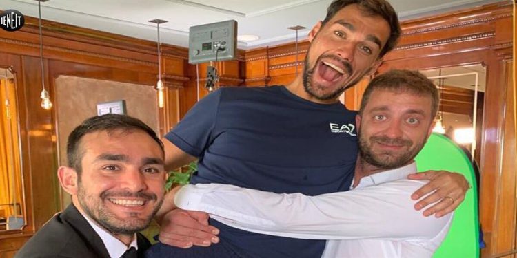 Fabio Fognini, festa con Le Iene