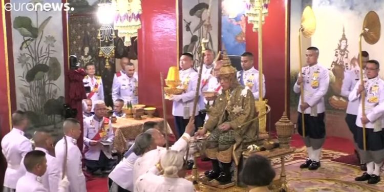 Re Thailandia re Vajiralongkorn