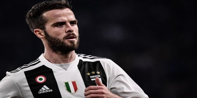 infortunio pjanic