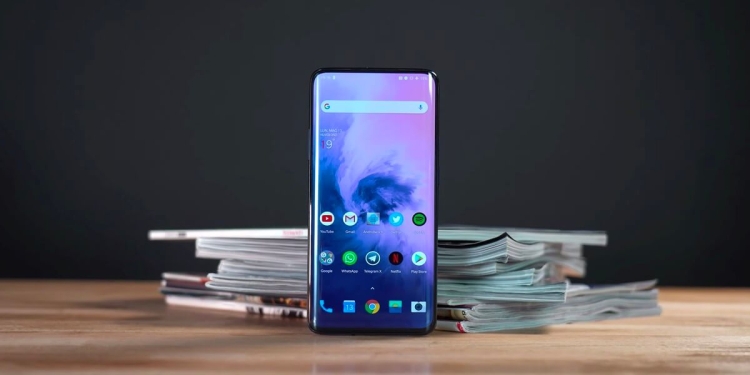 OnePlus 7 e 7 Pro